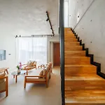 Greenvale Park 파포스