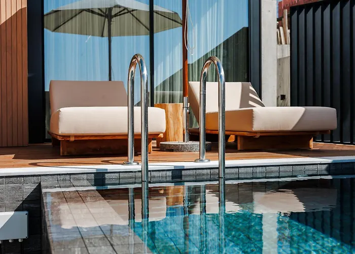 Greenvale Park Villa